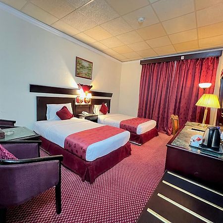 Claridge Hotel Dubai Luaran gambar