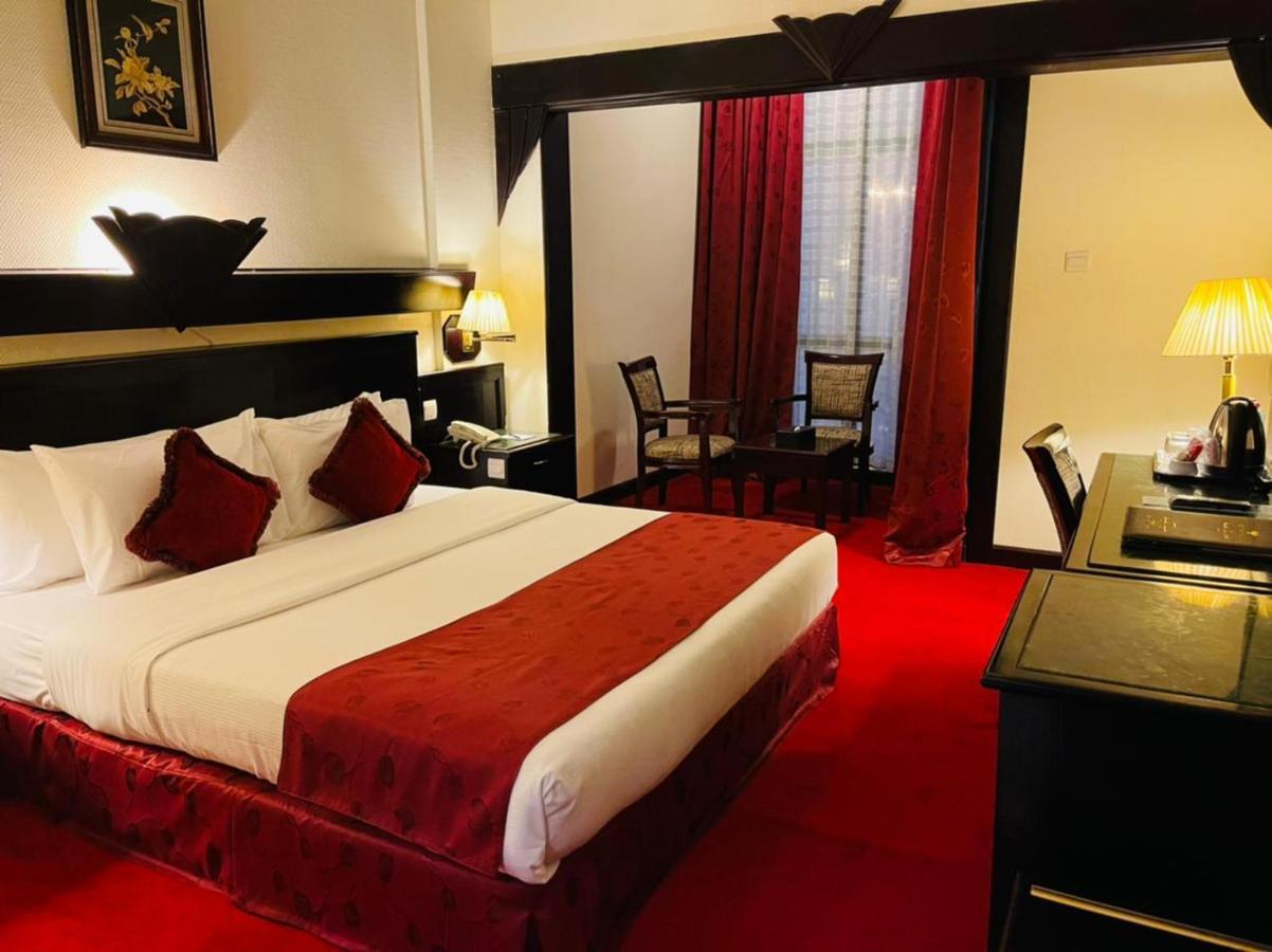 Claridge Hotel Dubai Luaran gambar