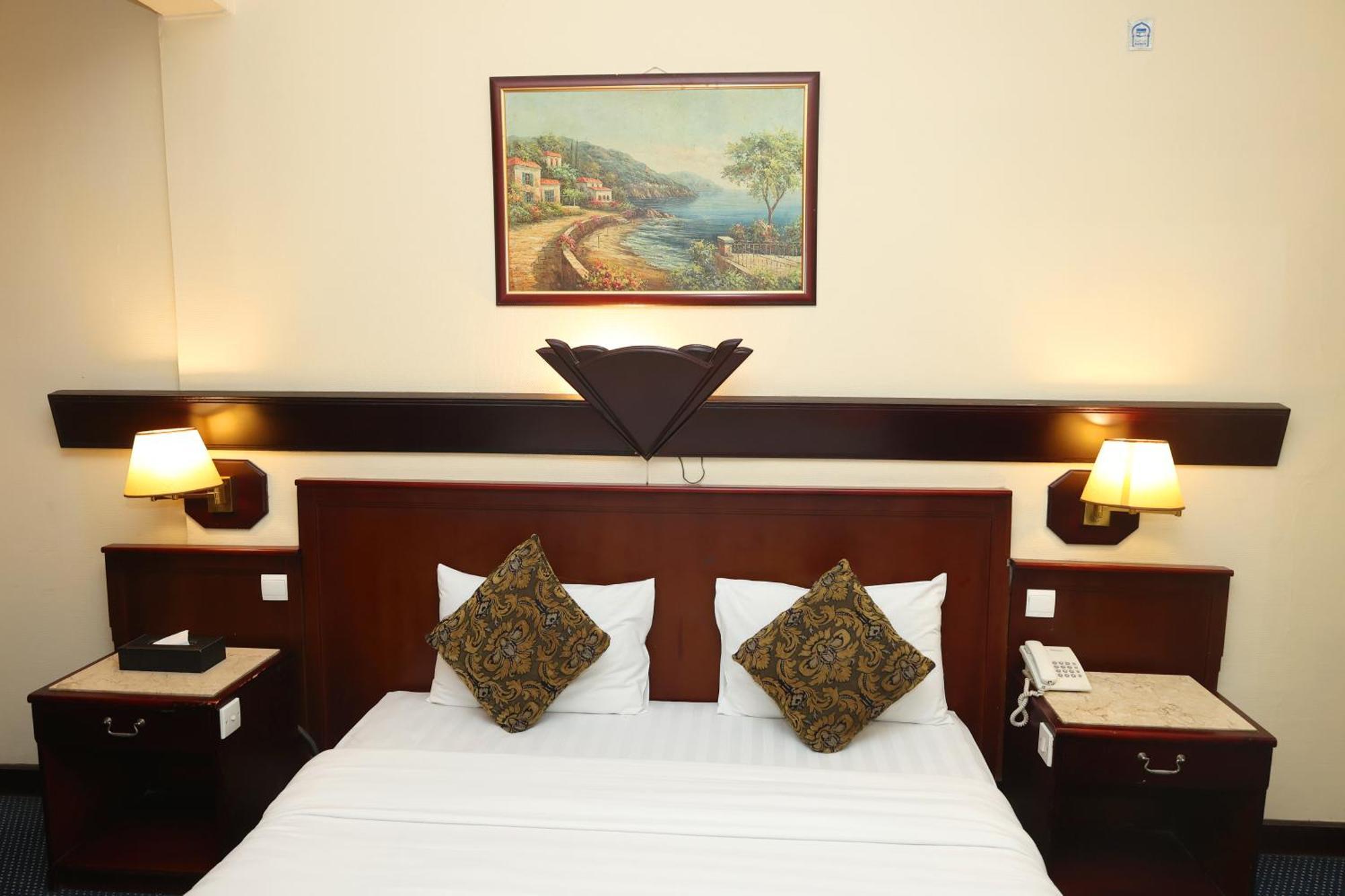 Claridge Hotel Dubai Luaran gambar