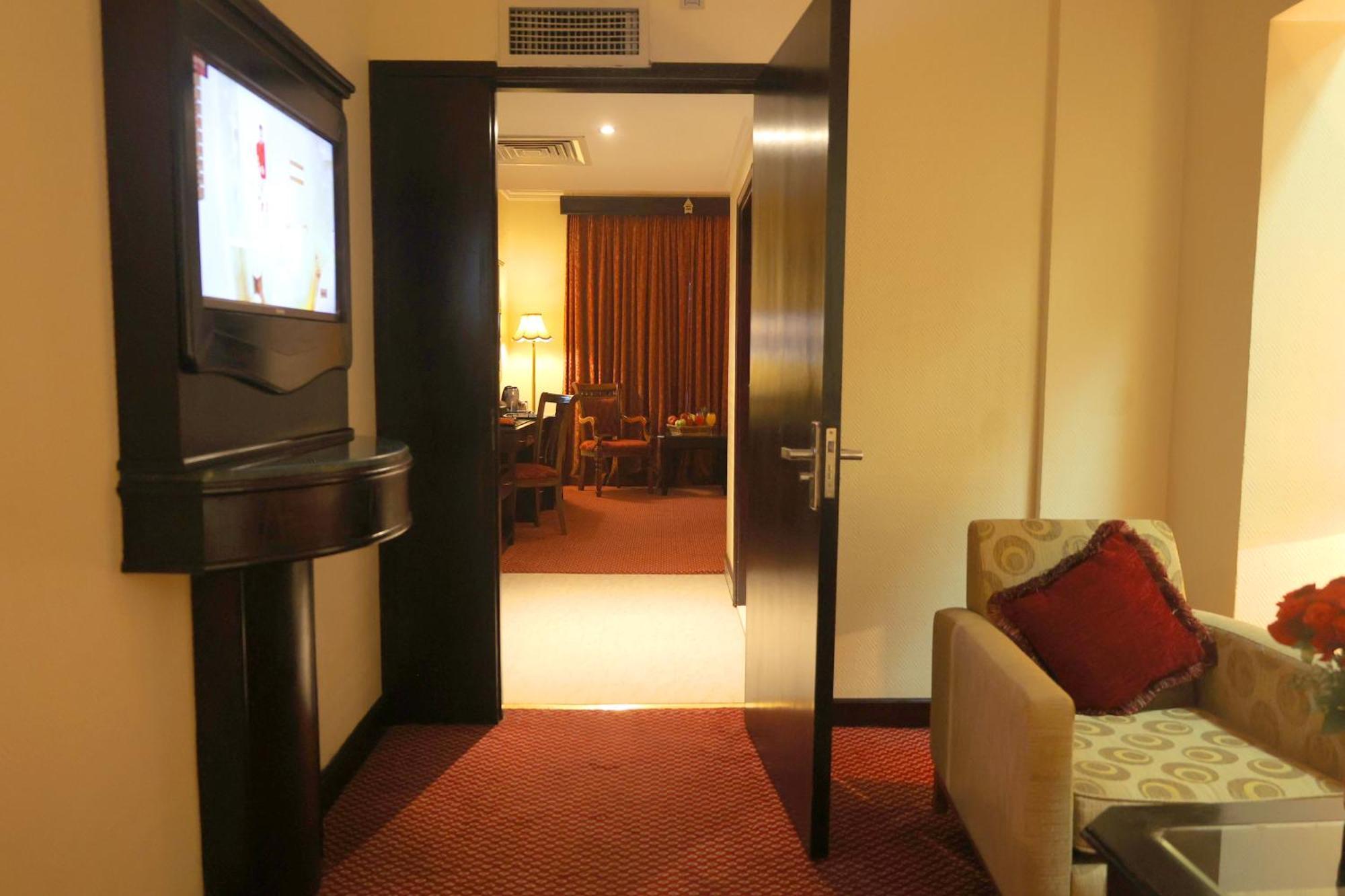 Claridge Hotel Dubai Luaran gambar